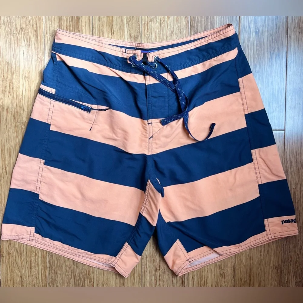 Patagonia swim trunks size 29 blue orange